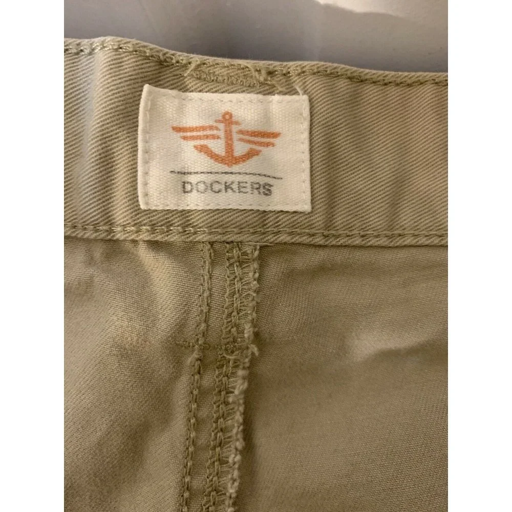 Dockers‎ Men’s Sz 44 tan Cargo Shorts Cotton Regular Fit Multiple Pockets